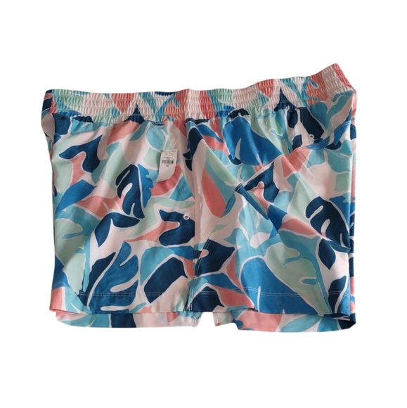 NWT Old Navy XXL Geo Print Stretch Tech Quick Dry Shorts - Picture 2 of 16
